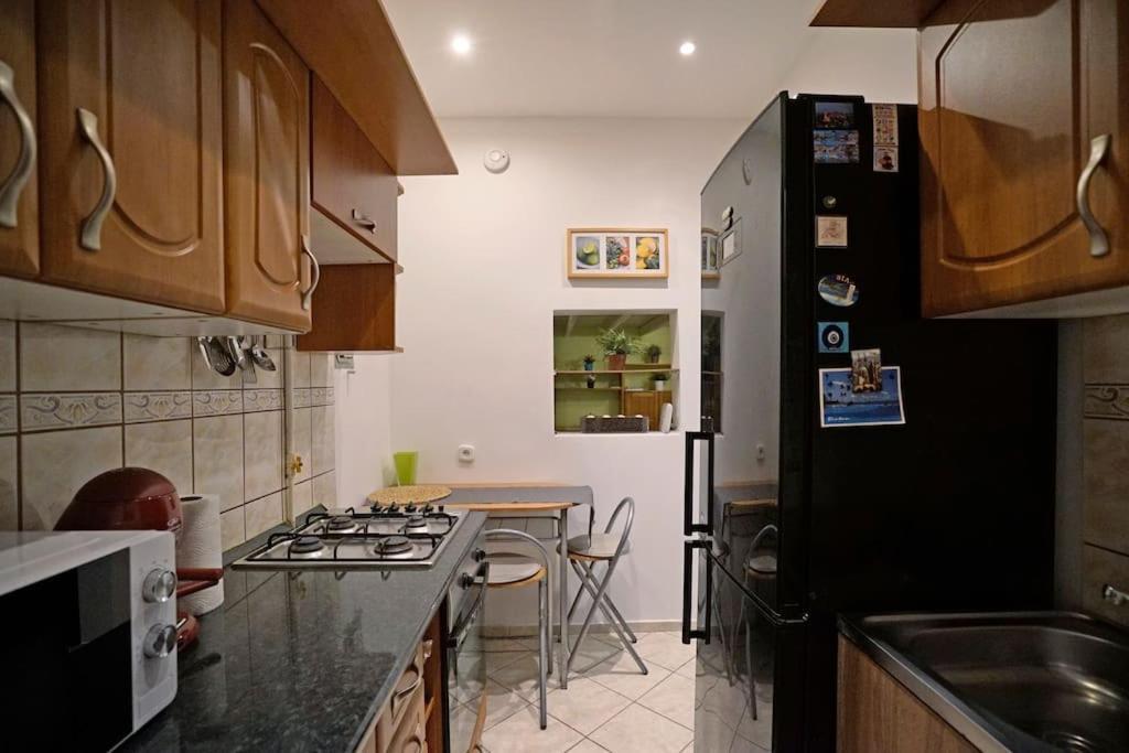 Broadway 43 Apartment